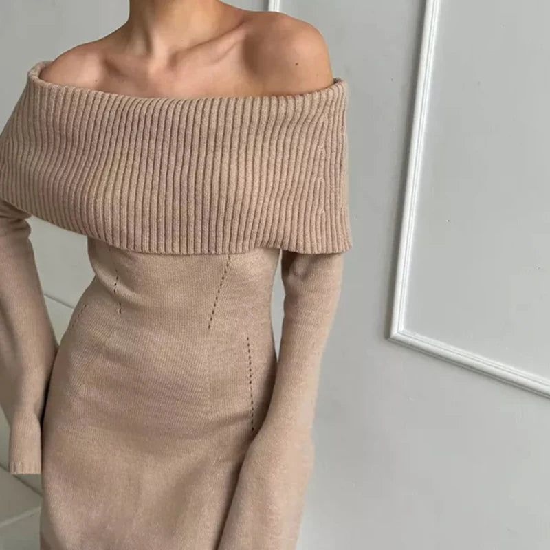 L'Étoffe Aura - Robe Décolleté Sculptant